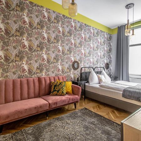 3Bdr Oasis In The Heart Of Prague Appartement Buitenkant foto