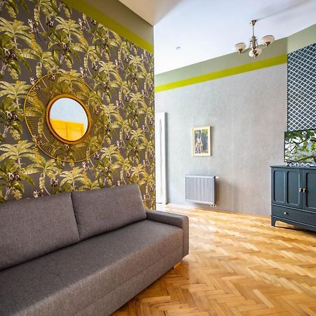 3Bdr Oasis In The Heart Of Prague Appartement Buitenkant foto