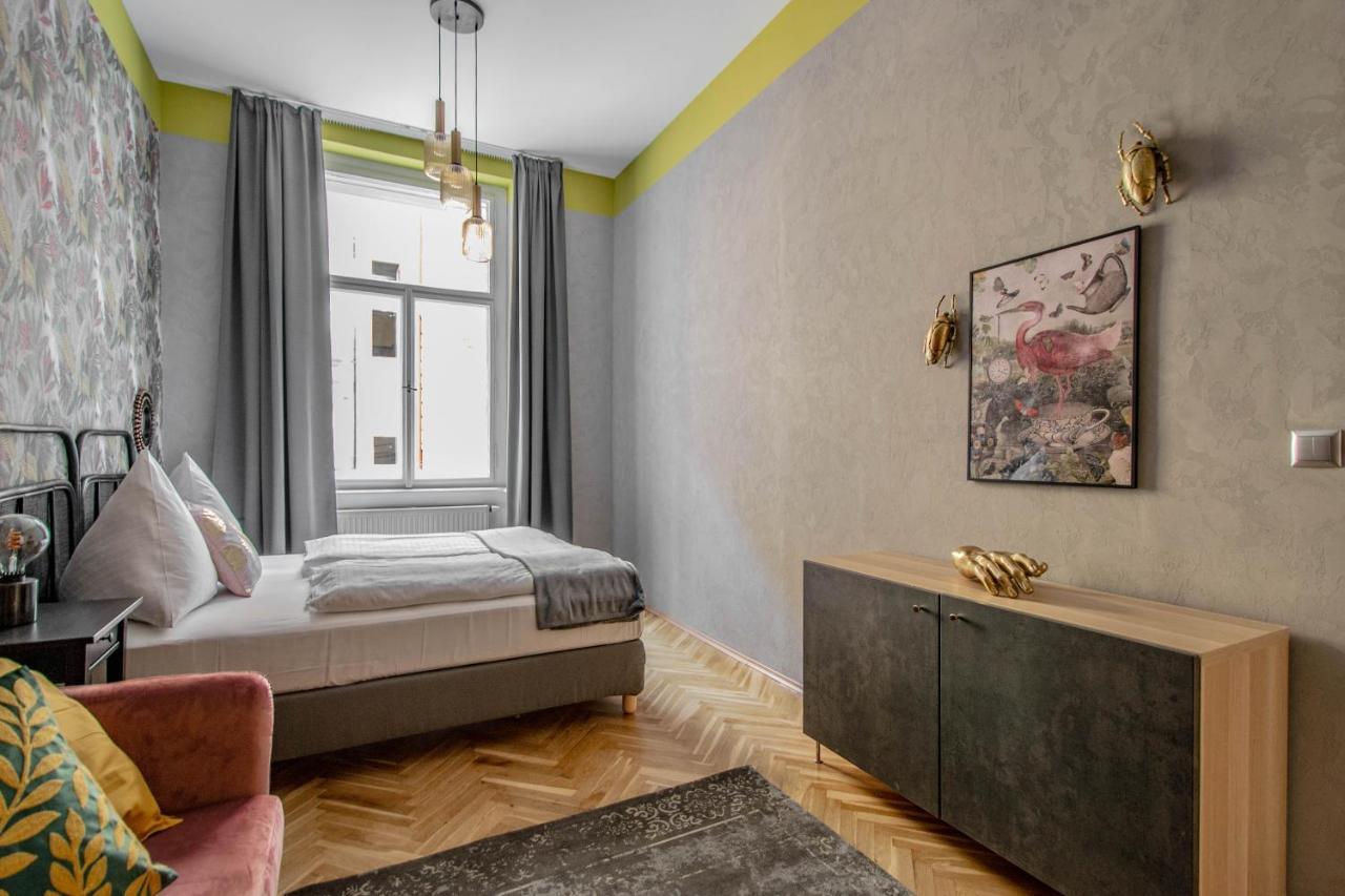 3Bdr Oasis In The Heart Of Prague Appartement Buitenkant foto