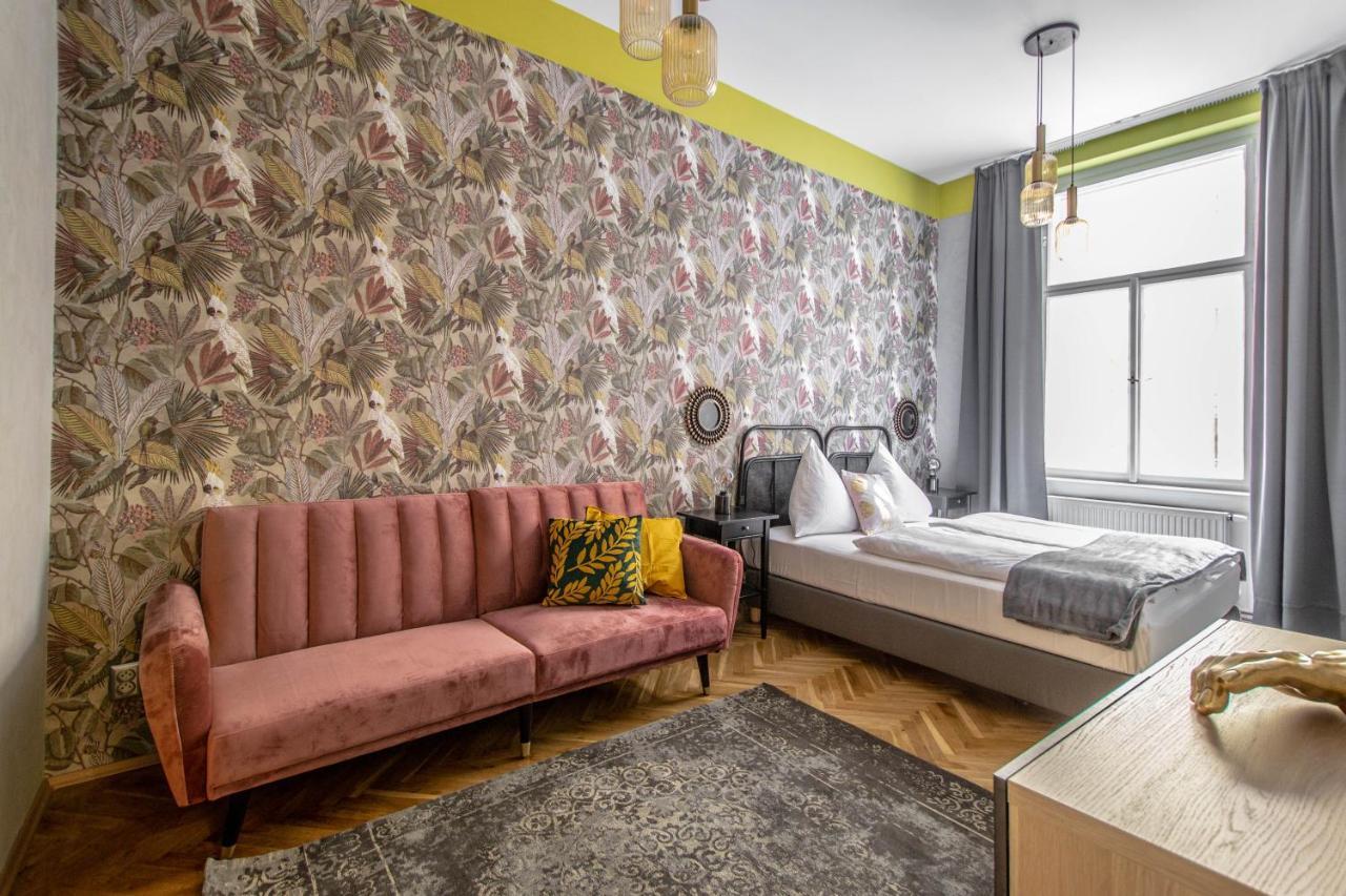 3Bdr Oasis In The Heart Of Prague Appartement Buitenkant foto