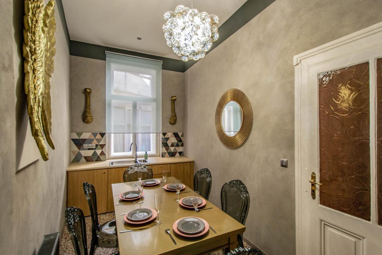 3Bdr Oasis In The Heart Of Prague Appartement Buitenkant foto
