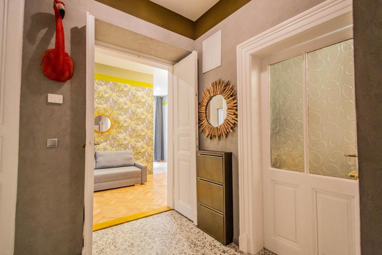 3Bdr Oasis In The Heart Of Prague Appartement Buitenkant foto
